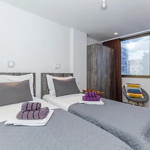 4* Pensionat Apinelo Tower